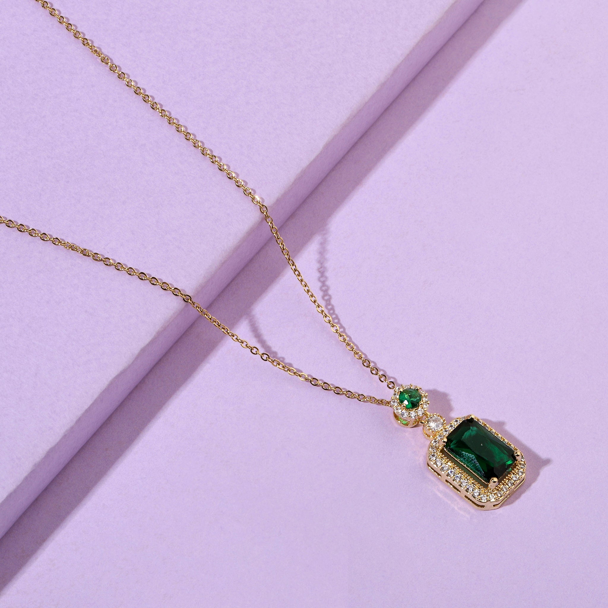 Salty Elegance Studded Gem Necklace-Green