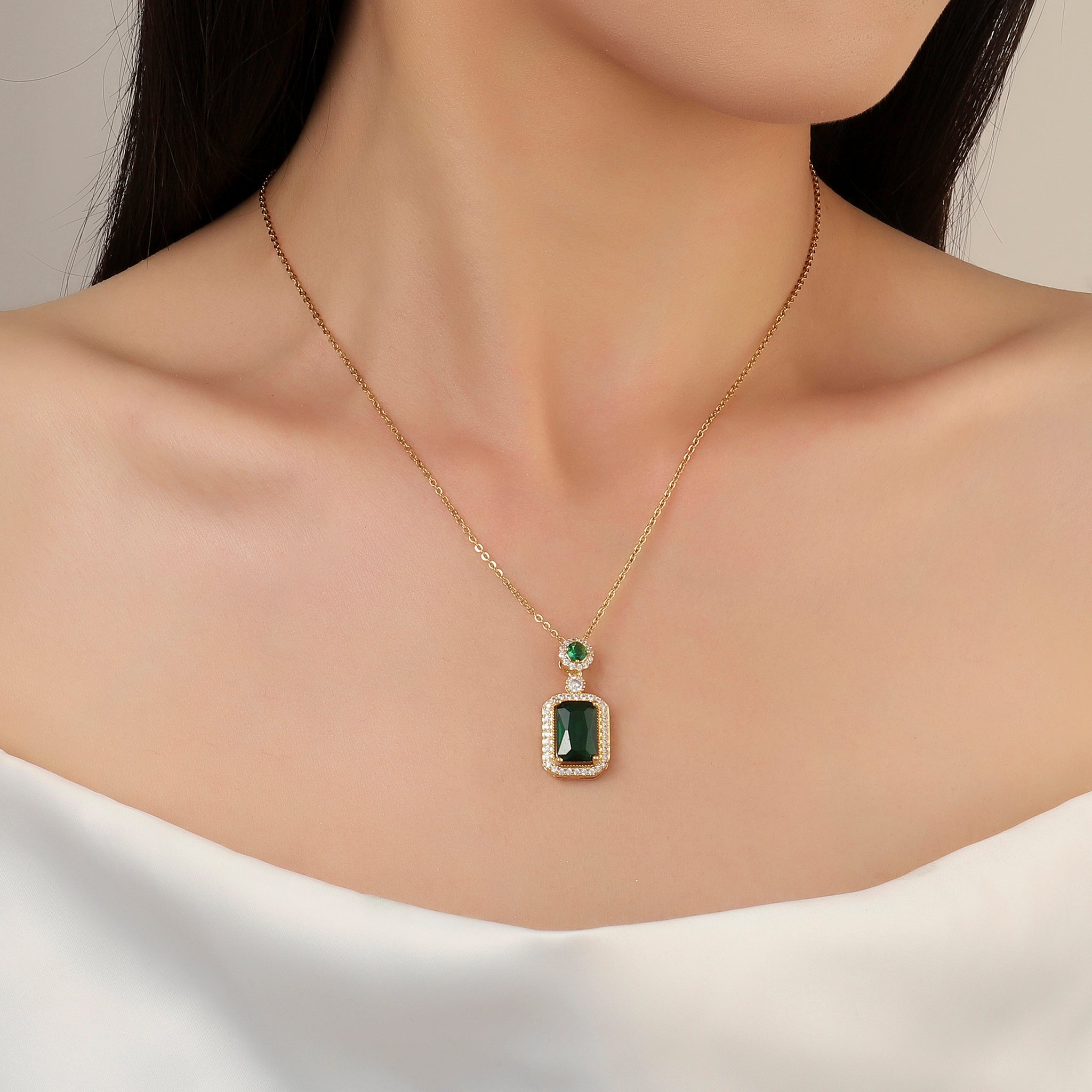 Salty Elegance Studded Gem Necklace-Green