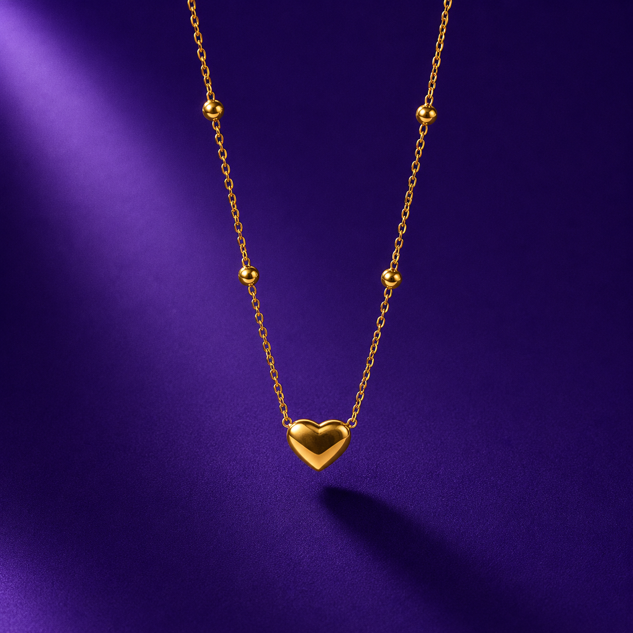 Salty Golden Embrace Necklace