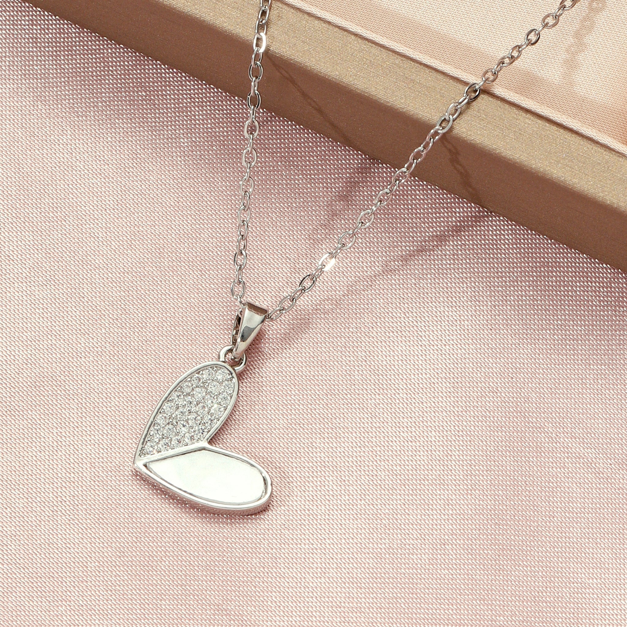 Salty Haley Studded Heart Silver Necklace