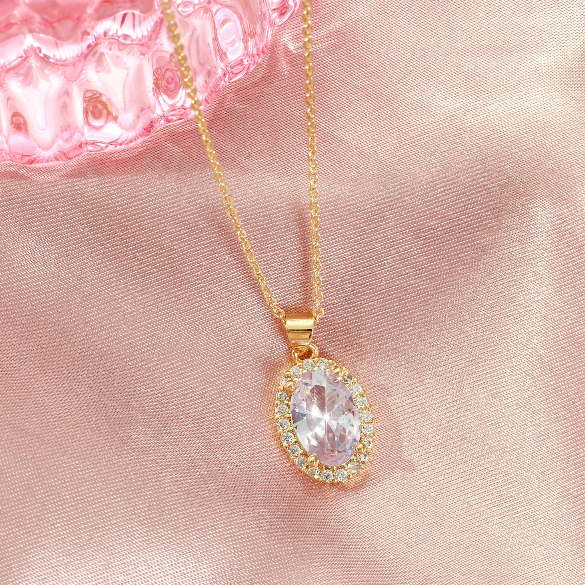 Salty Twinkle Gem Necklace
