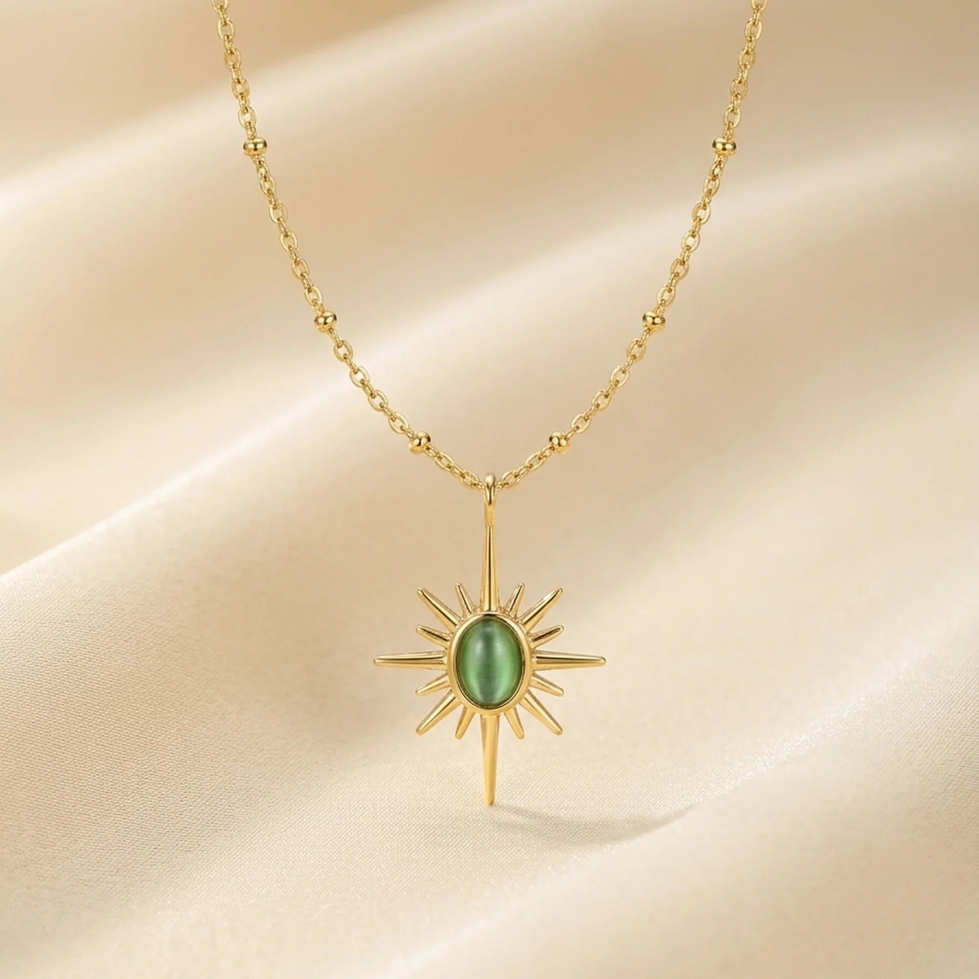 Salty Golden Sunburst Necklace - Green