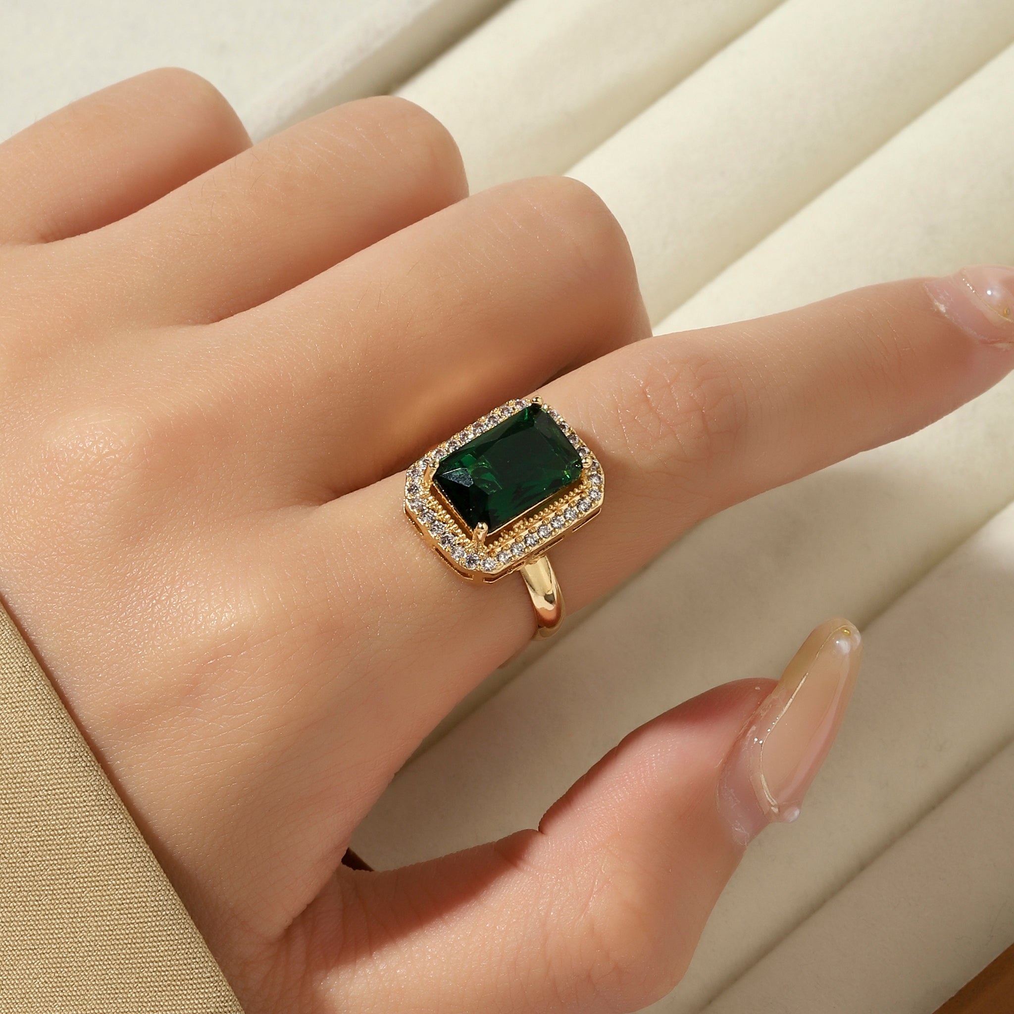 Salty Artemisia Emerald Solitaire Ring