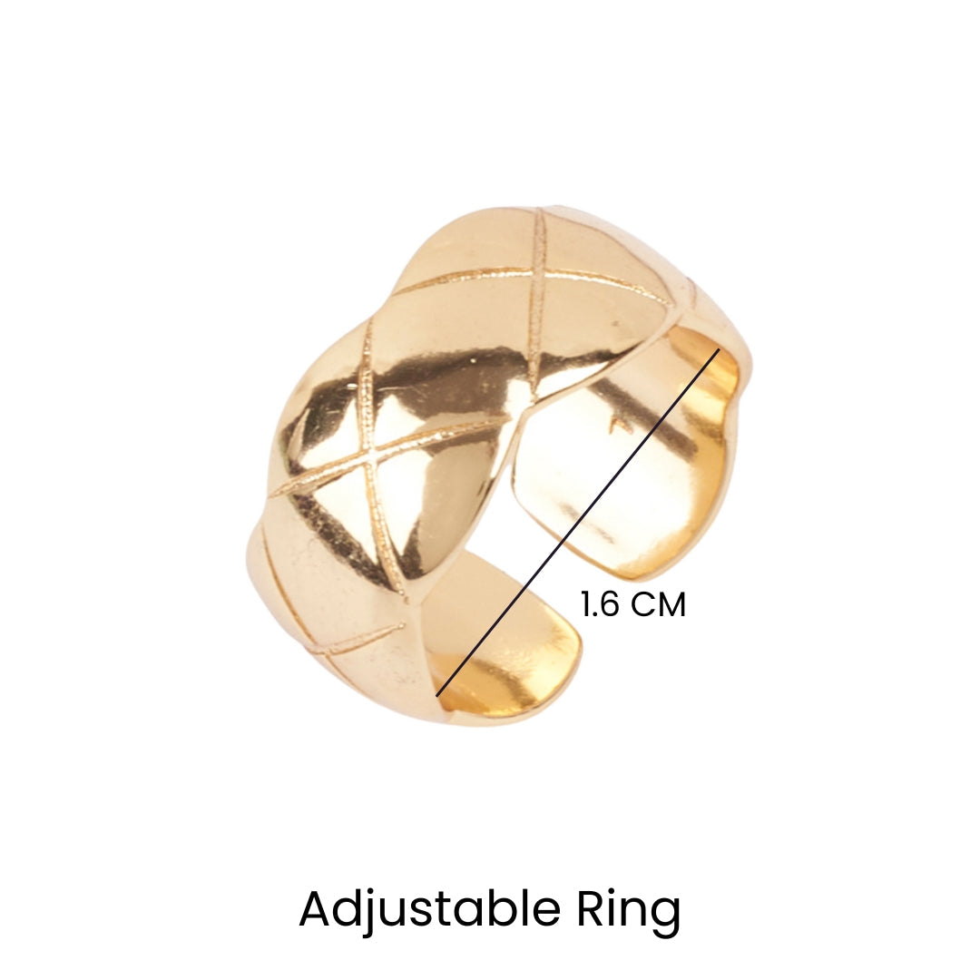 Salty Muffin Gold Ring