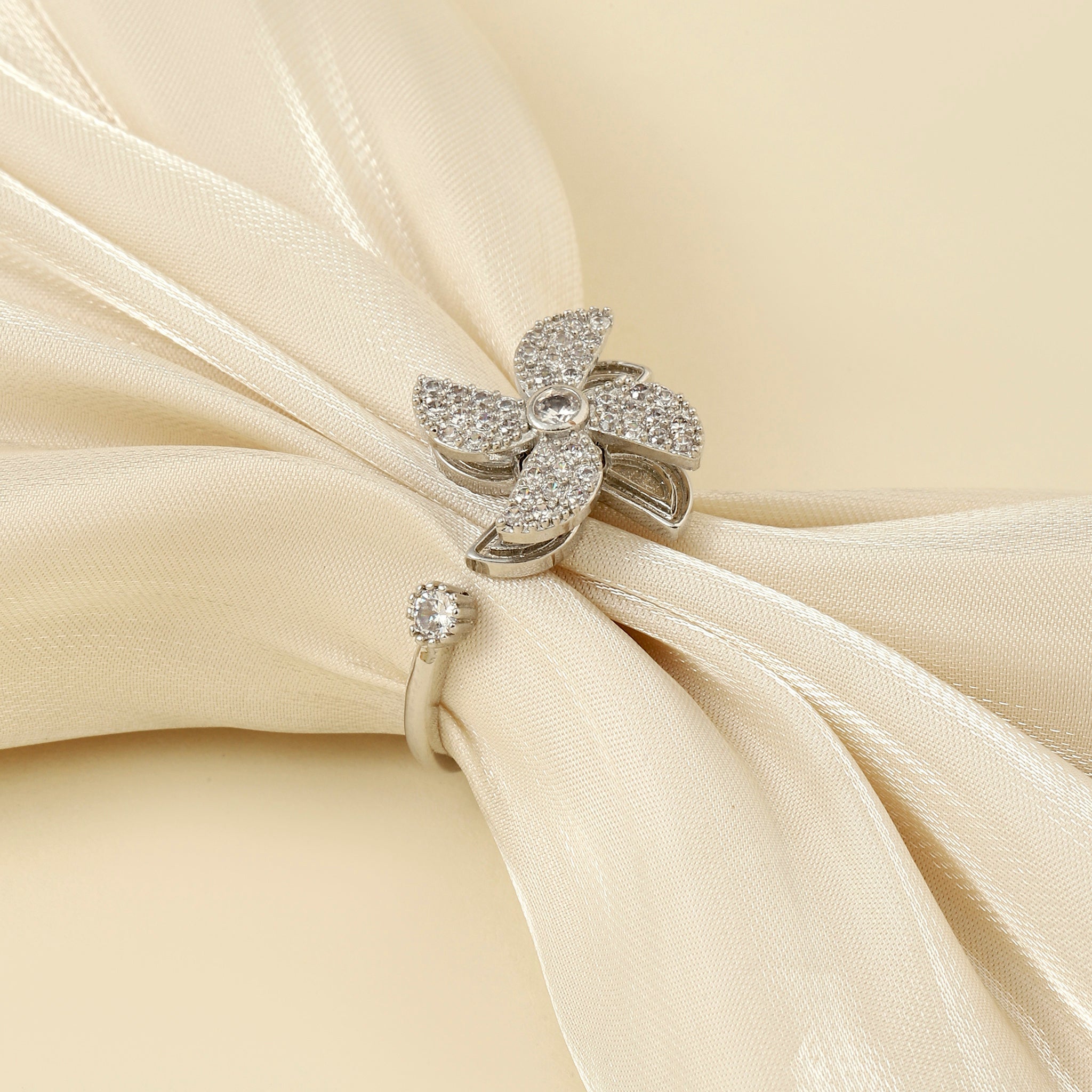 Salty Windy Spinner Crystal Ring