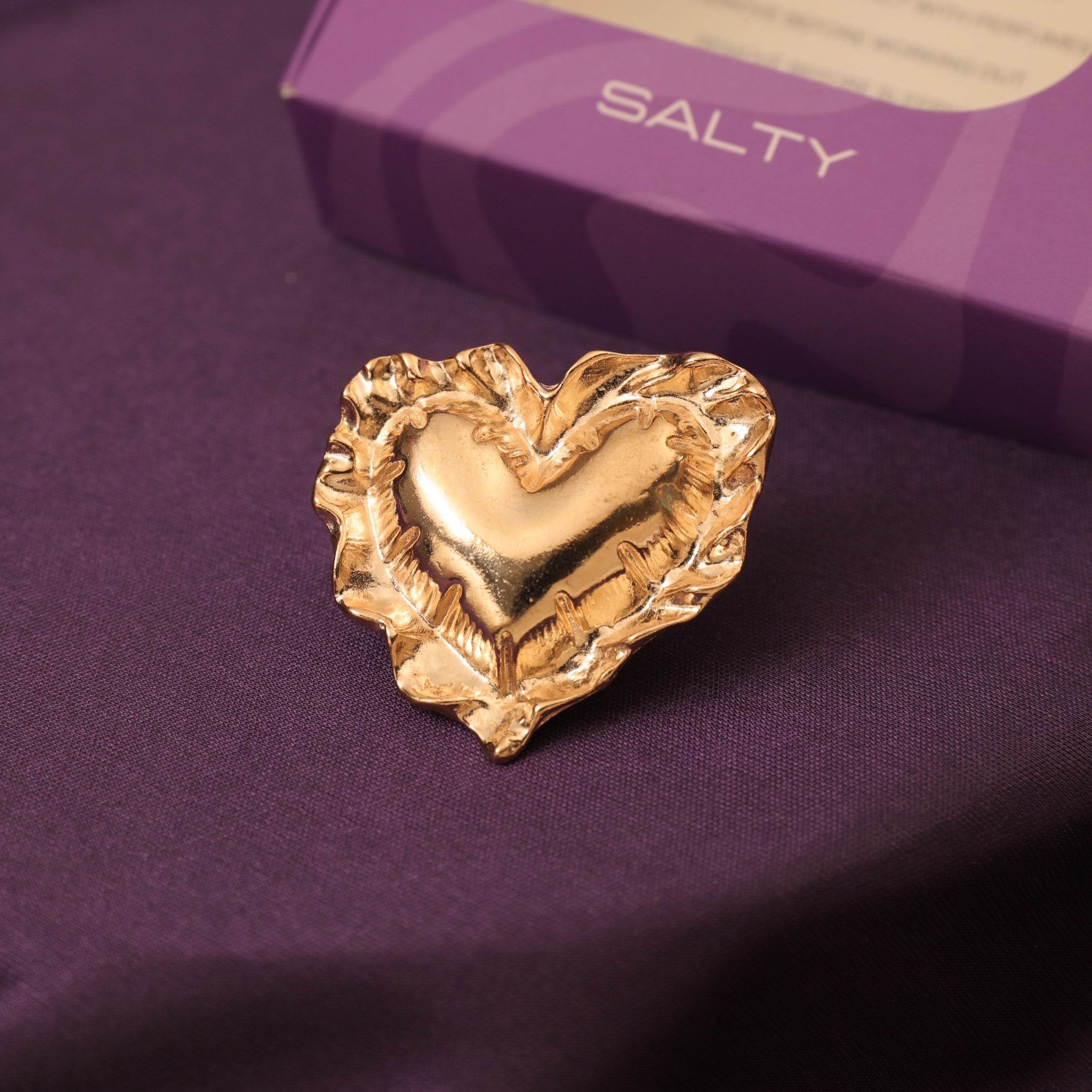 Salty Lace Open Heart Ring