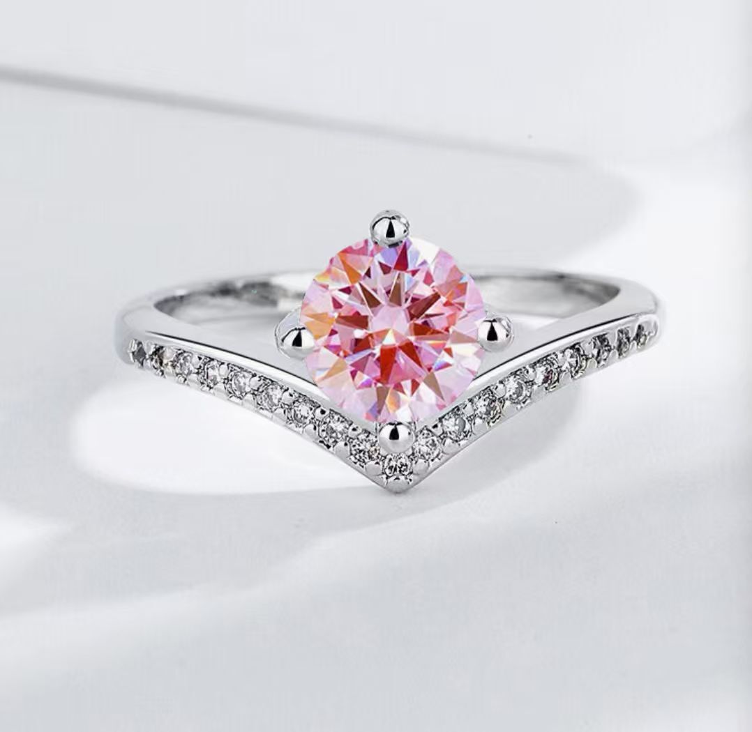 Salty Sweetheart Rosé Curve Ring