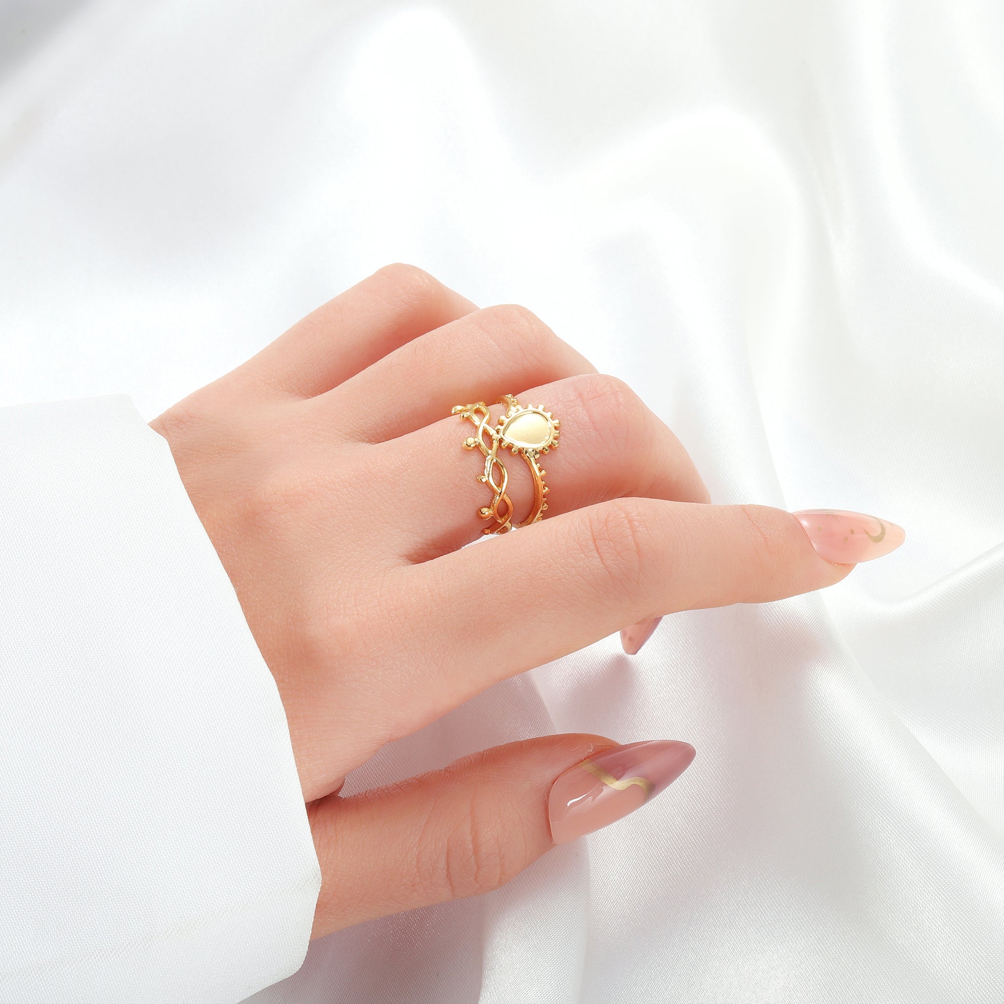 Salty Sunvine Heritage Ring