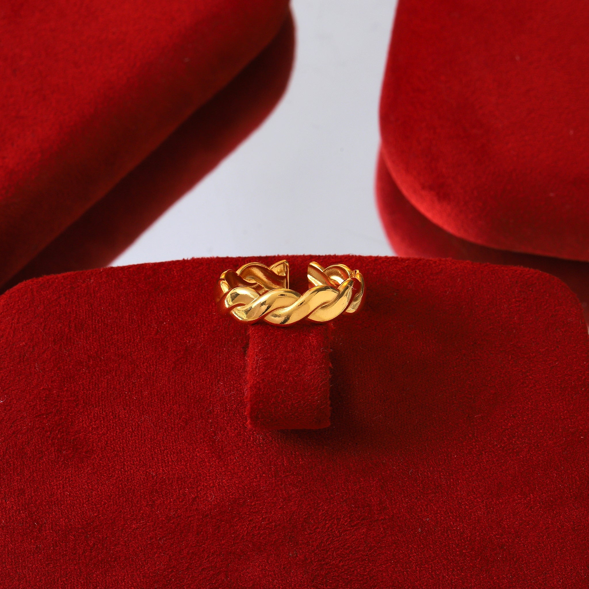 Salty Golden Twist Adjustable Ring