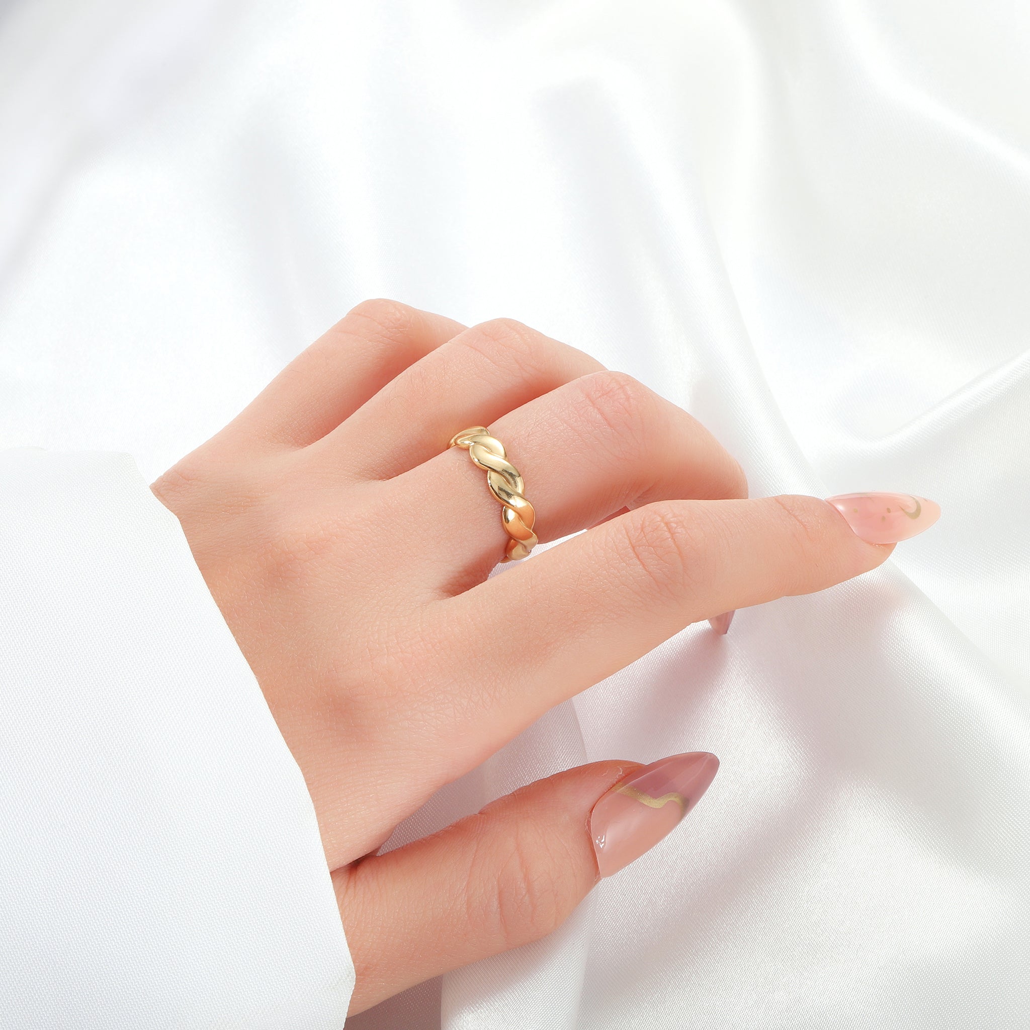 Salty Golden Twist Adjustable Ring