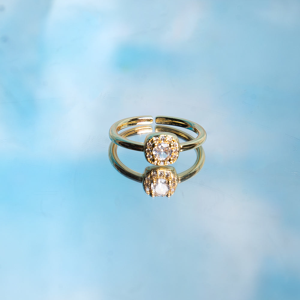 Salty Celeste Spark Ring