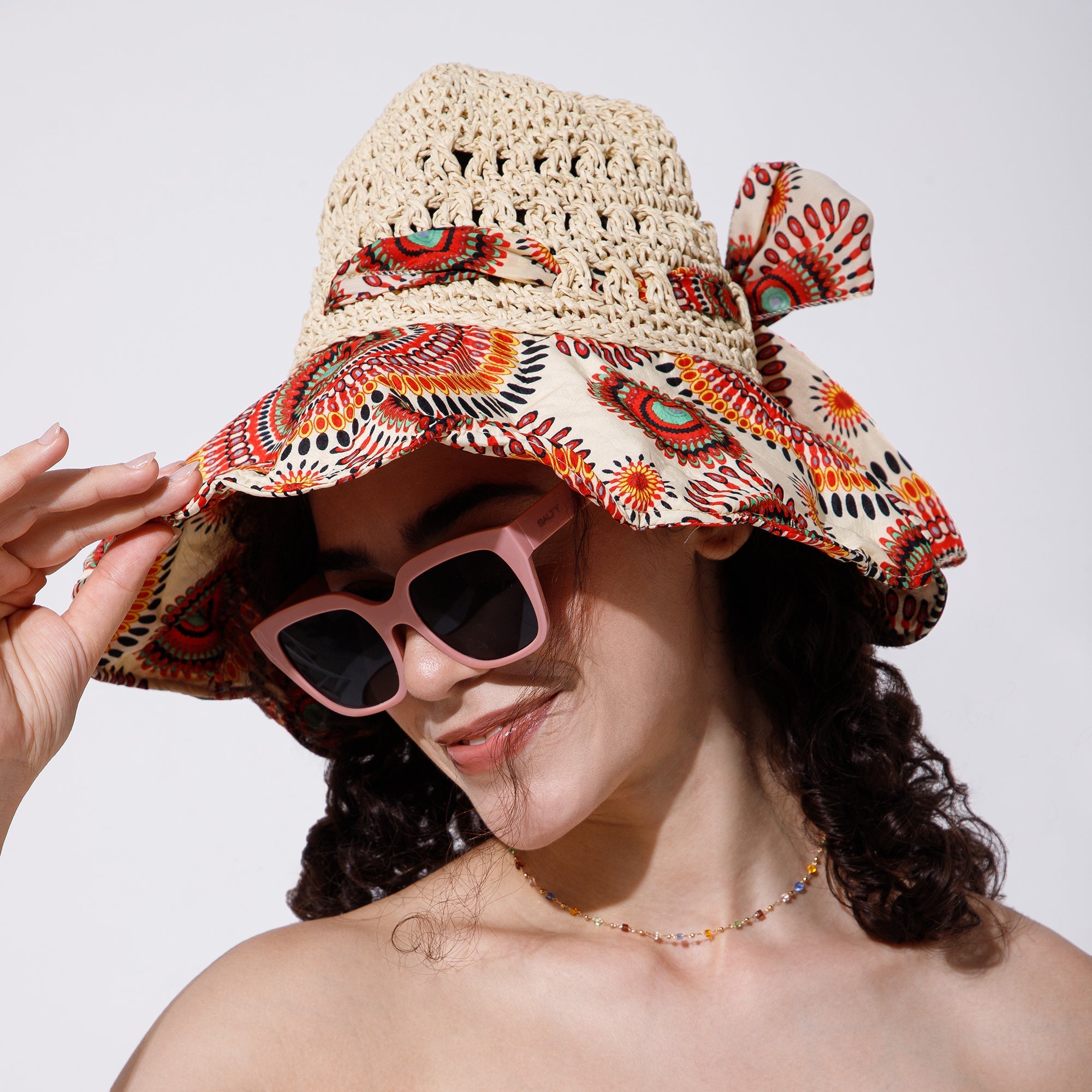 Salty Shoreline Spirit Sun Hat, Necklace and Sunglasses Combo