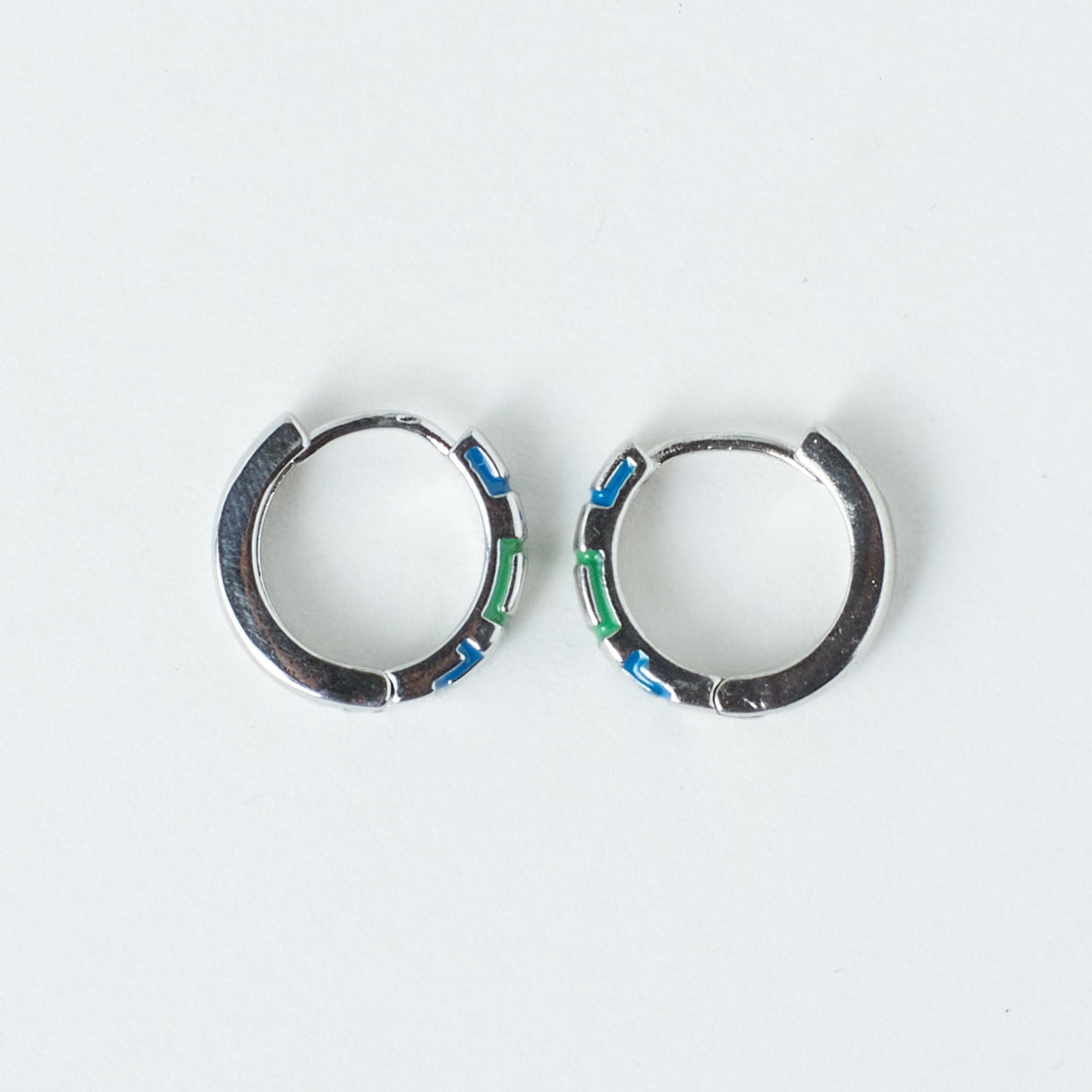 Salty Bolton Chic Earrings
