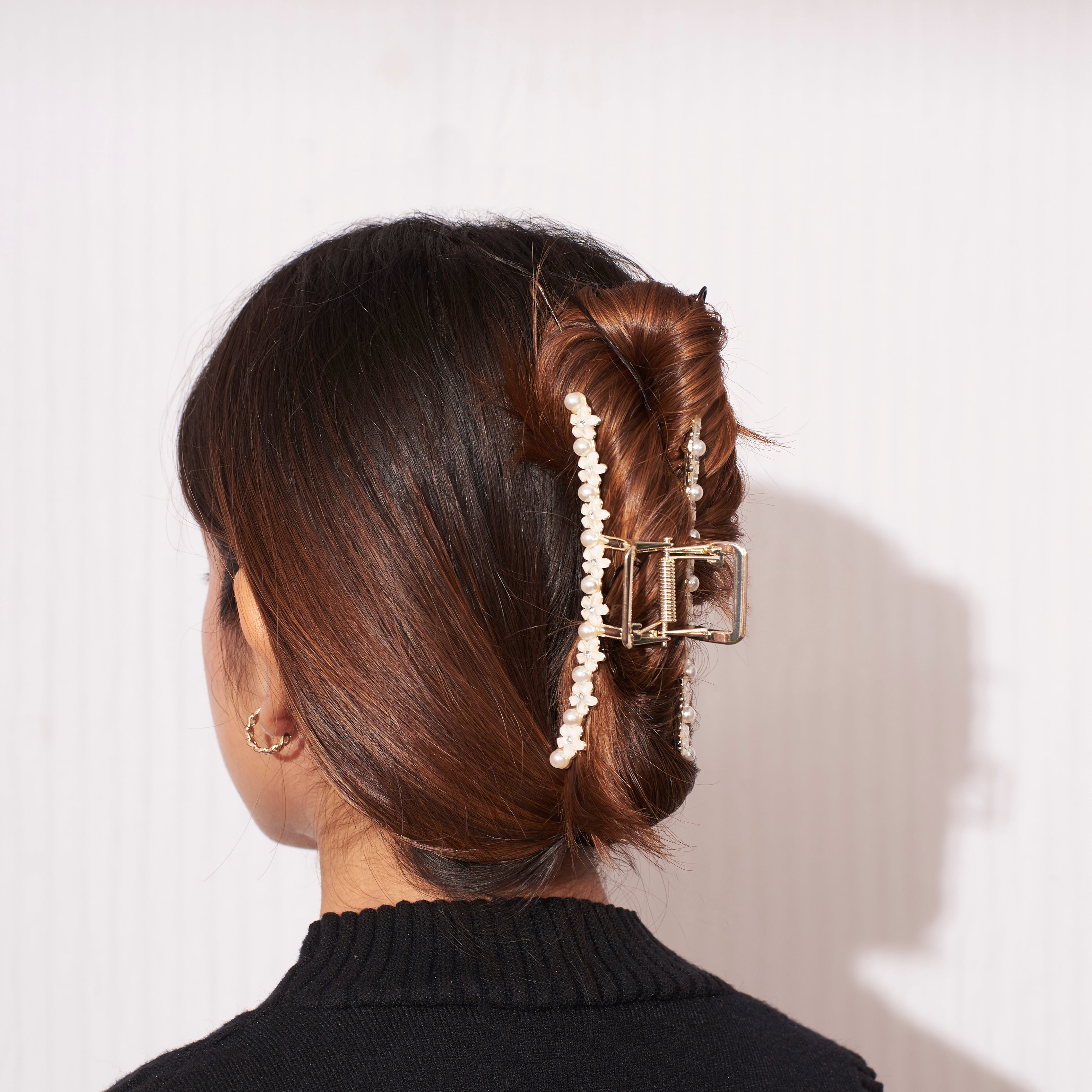 Salty Aria Pearl Claw Clip