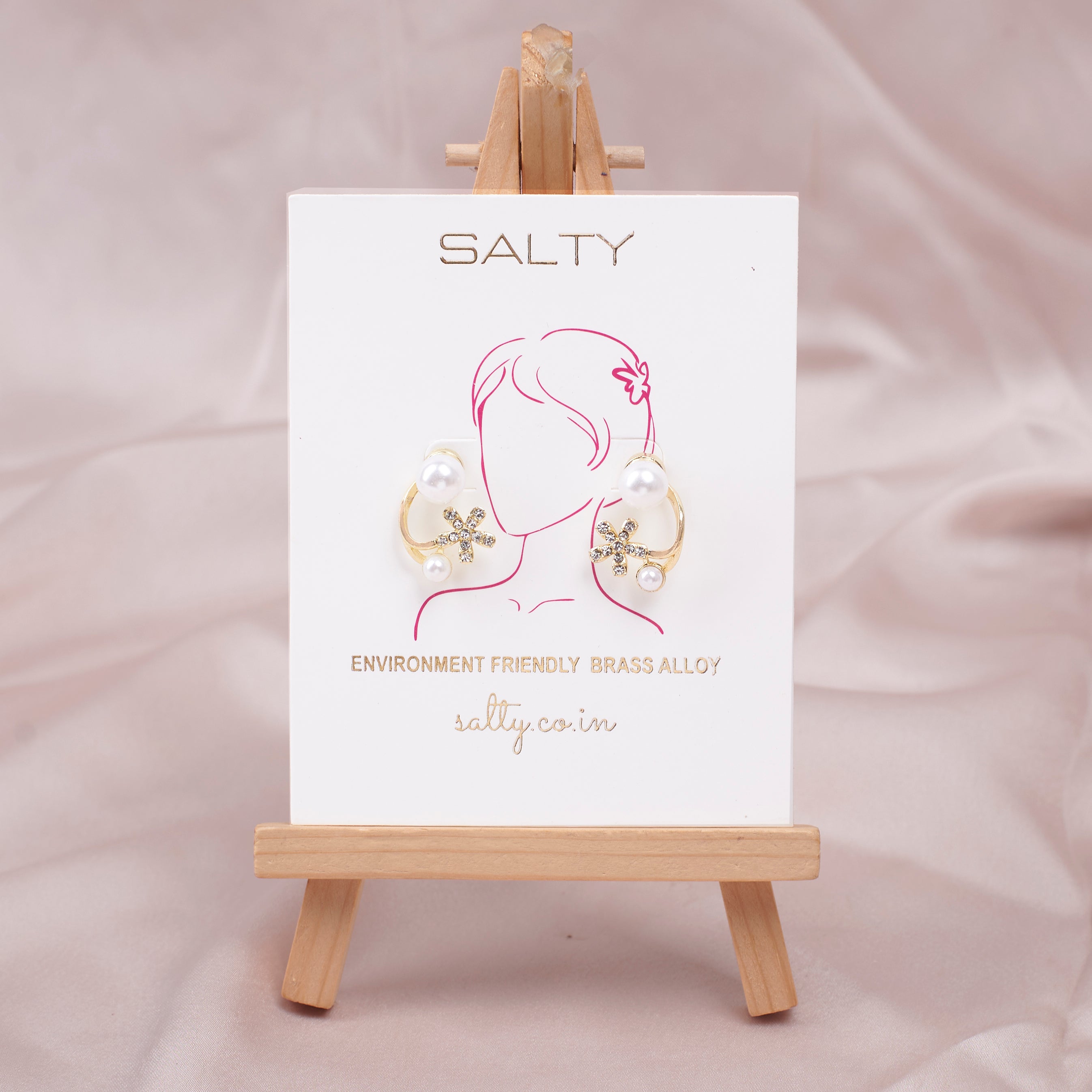 Salty Petal Poise Earrings