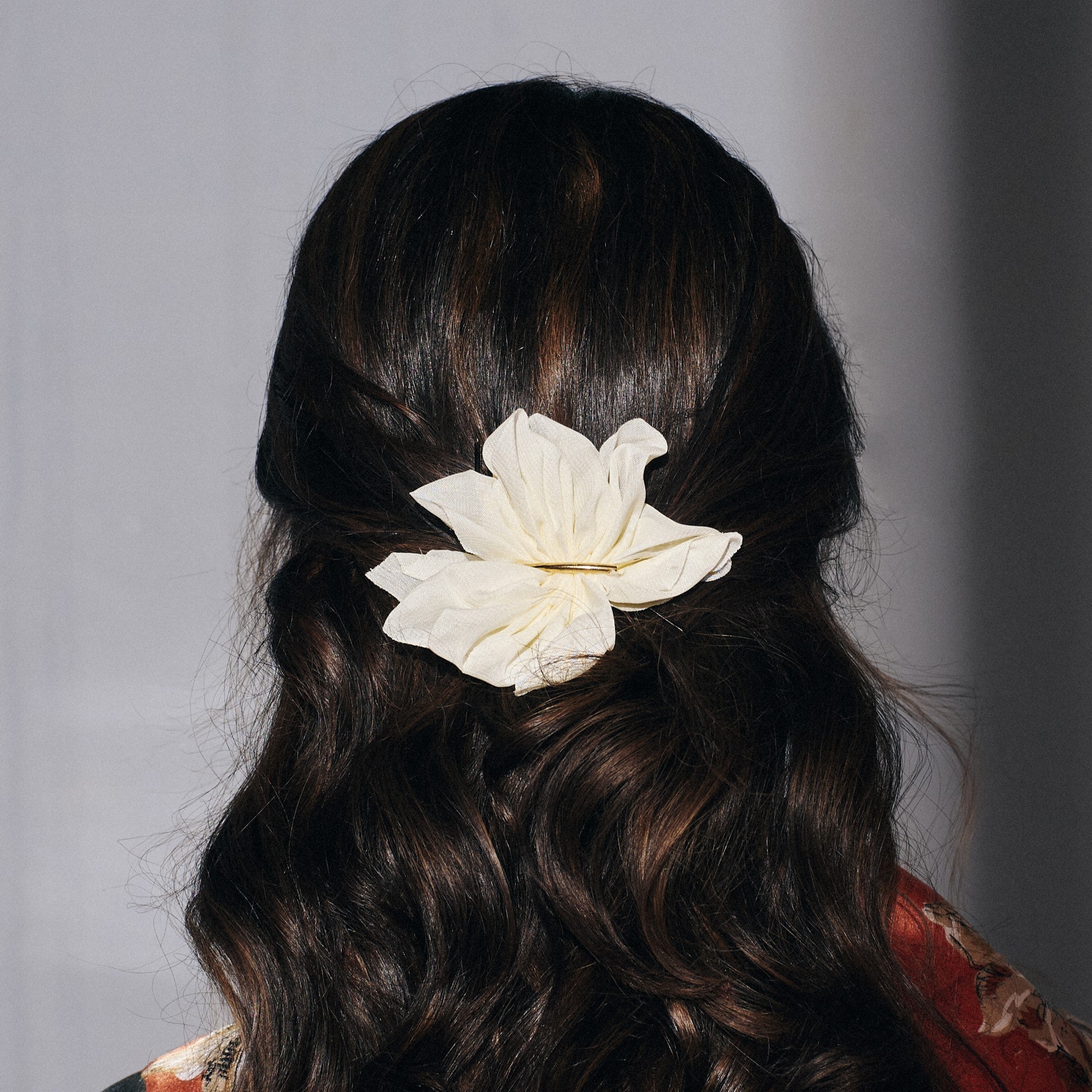 Salty Bride Ruffle Hair Pin