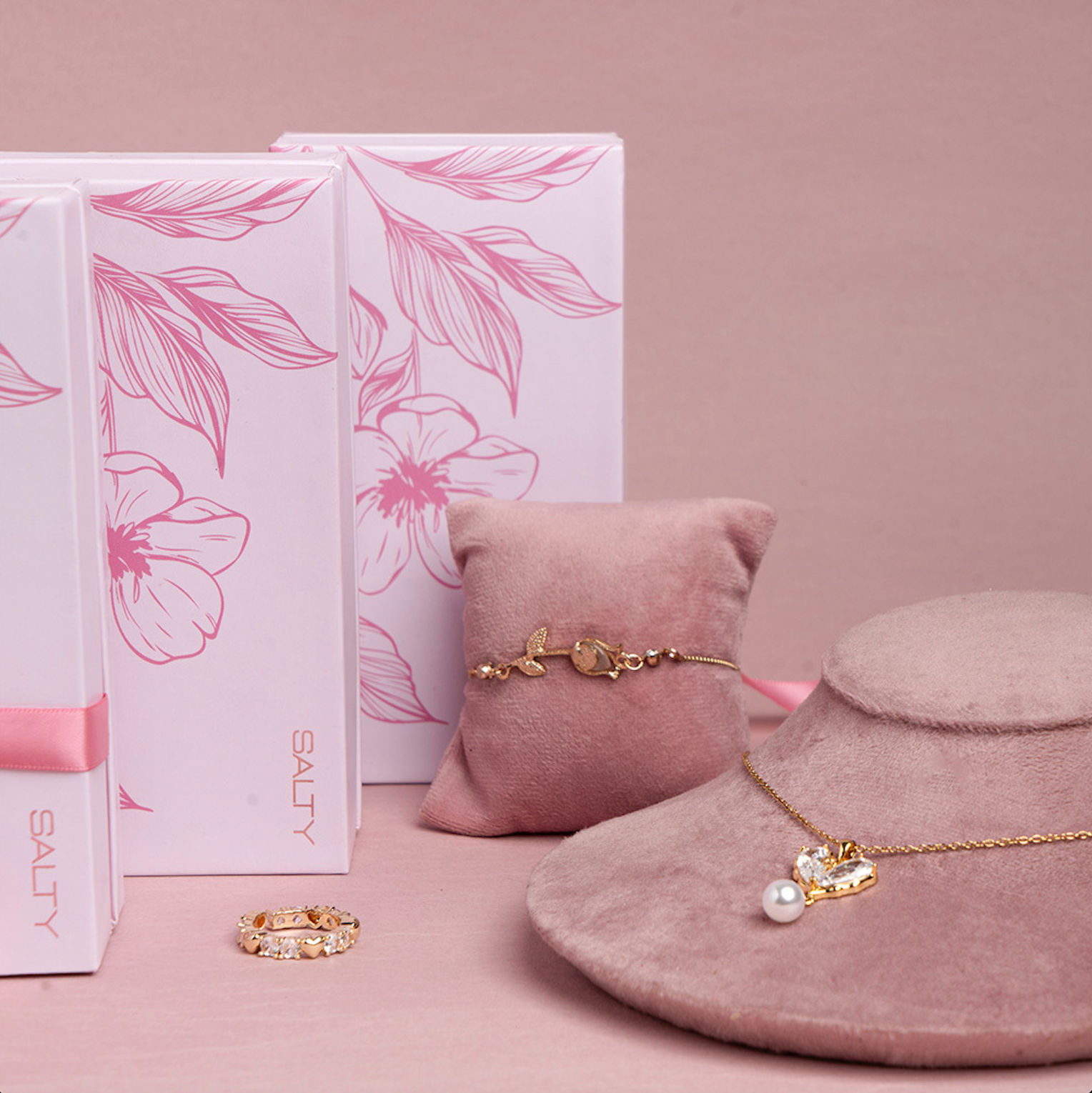 Salty Valentine's special Daydream bow box