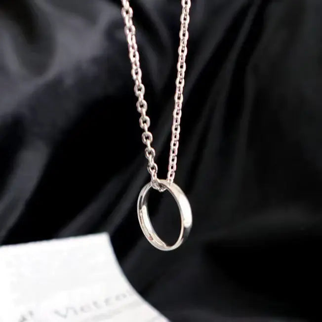 Salty Unity Loop Silver Chain