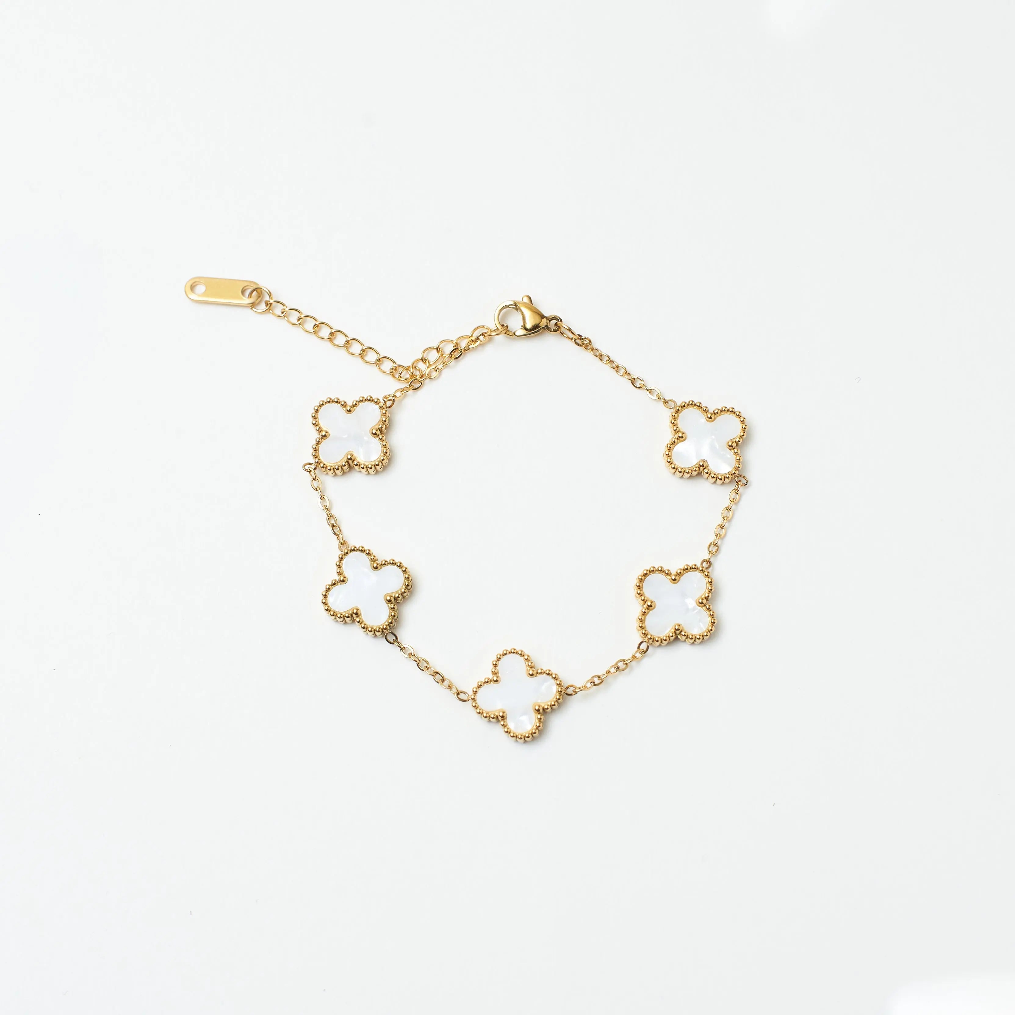 Salty Victorian White Bracelet