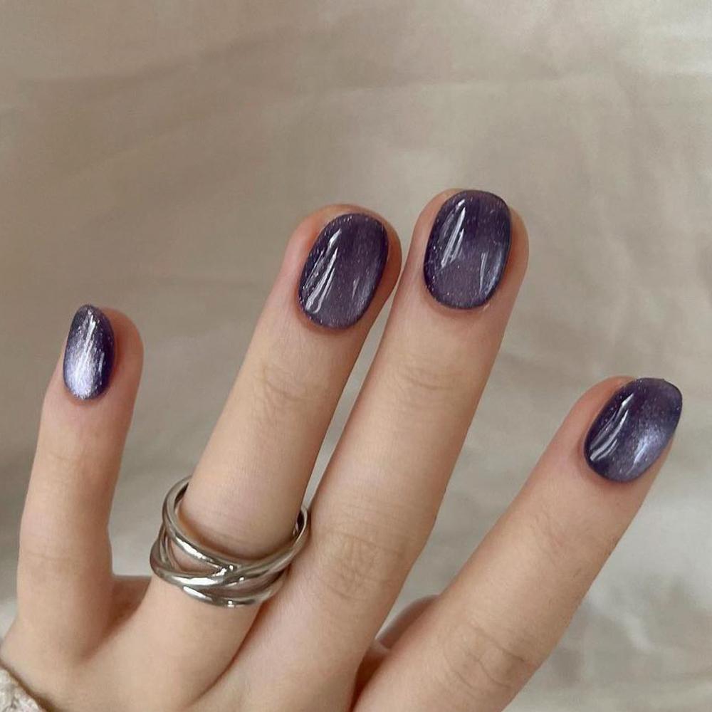 Gush Beauty Midnight Rave - Short, Round Press On Nails
