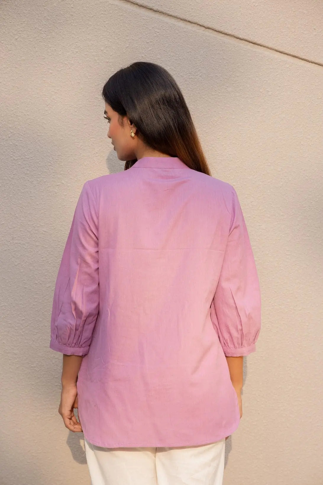 Sugnaa Short Linen Kurta