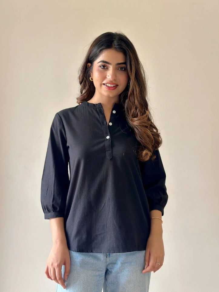 Sugnaa Short Kurta - Black