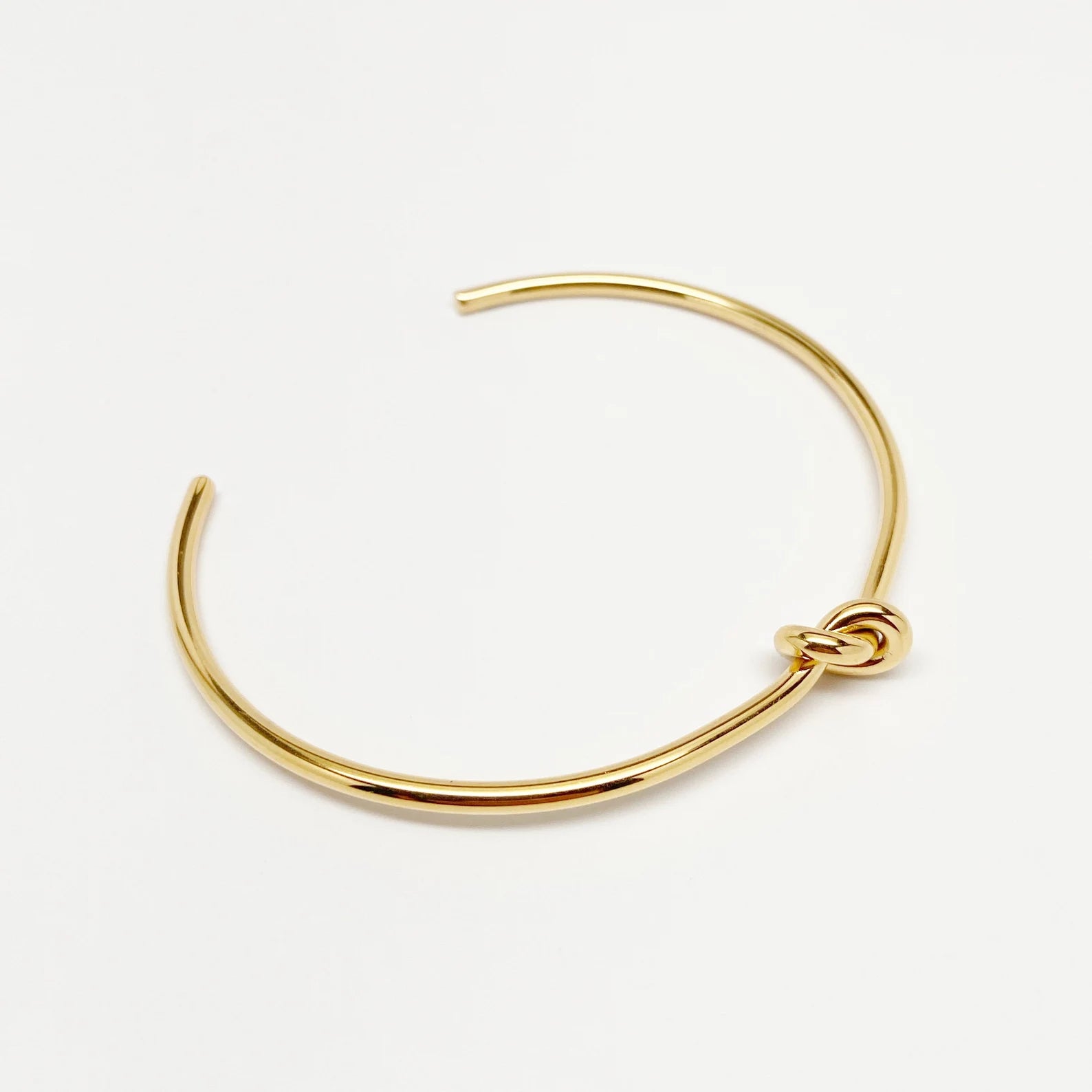 Salty Unity Knot Wristlet - Gold