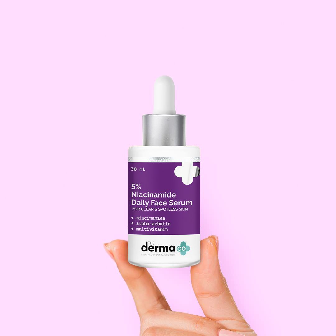 Derma Co 5% Niacinamide Daily Face Serum with Alpha Arbutin & Multivitamin - 30ml